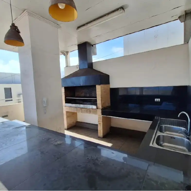 Departamento en Calle Condell, Edificio Nuevo Centro