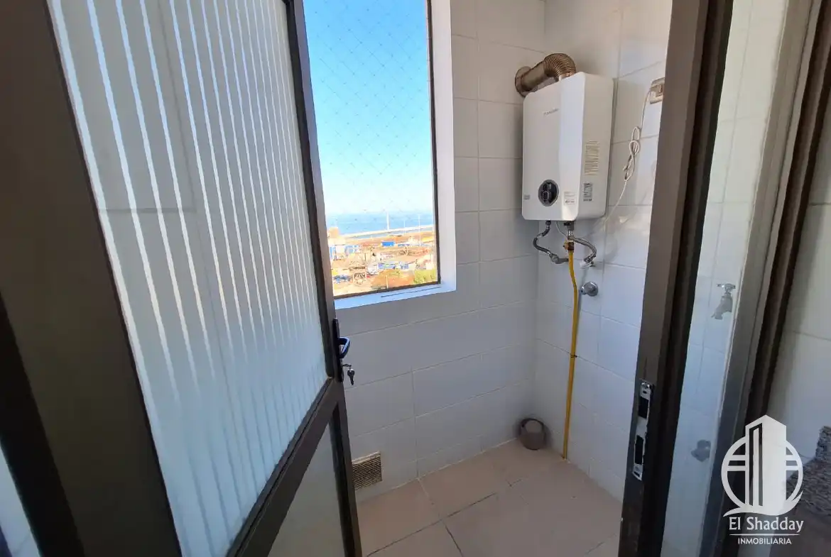 Departamento en Calle Condell, Edificio Nuevo Centro