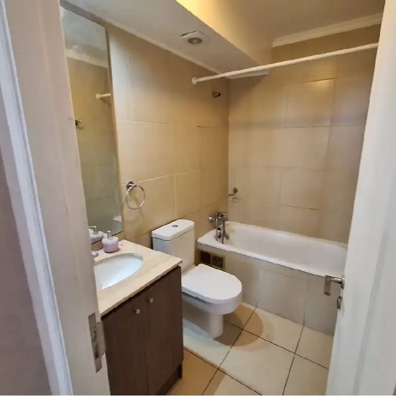Departamento en Calle Condell, Edificio Nuevo Centro