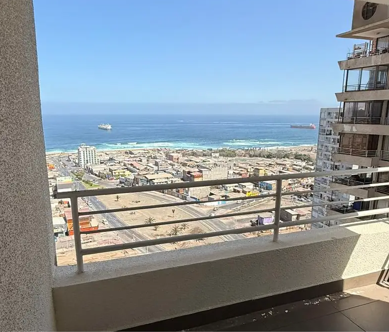 Departamento Salvador Allende, Condominio Activo
