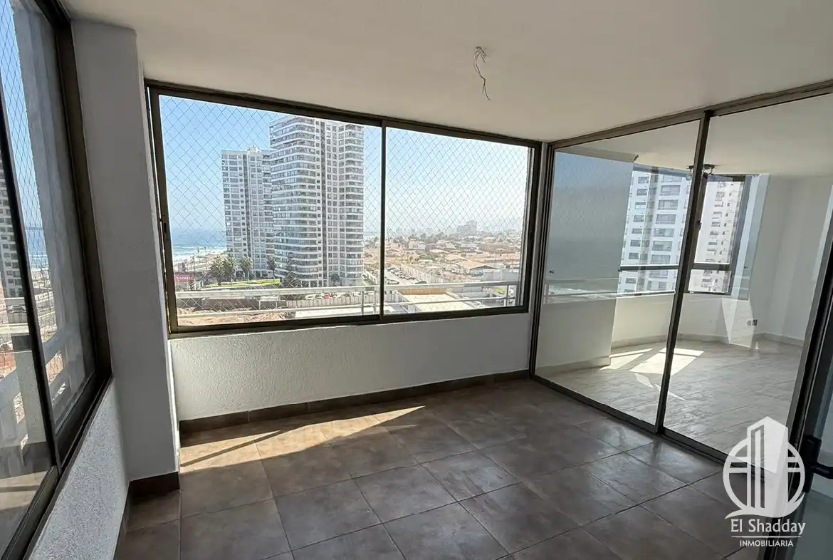 Departamento Cerro Paranal, Edificio Petrohue