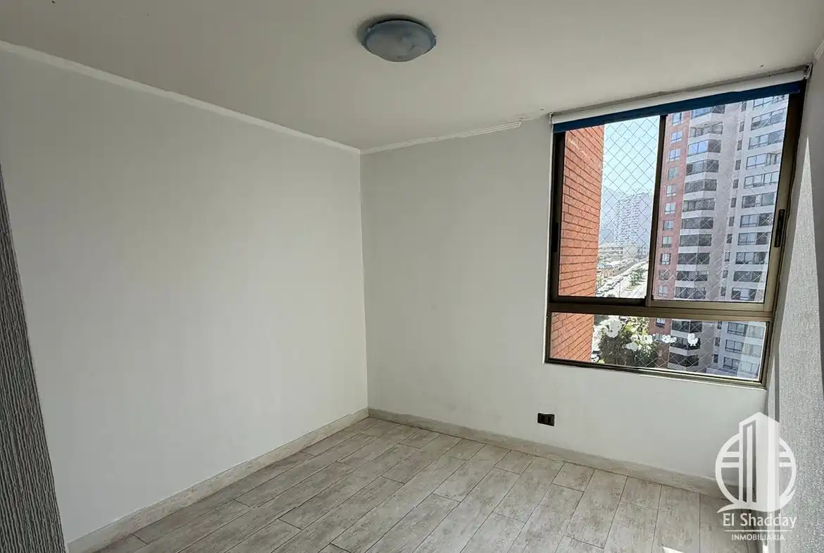 Departamento Cerro Paranal, Edificio Petrohue